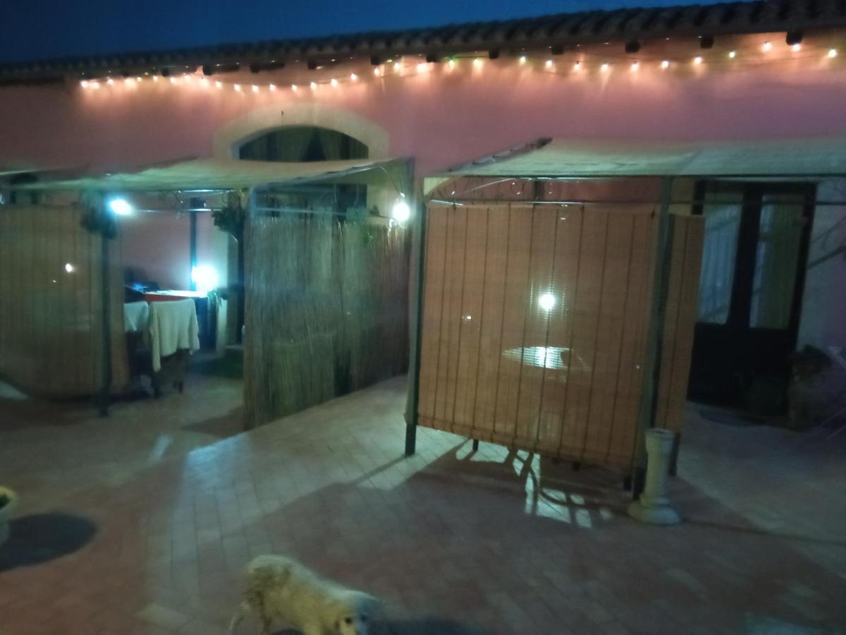 Agriturismo Vita e Natura Villa Noto Exterior foto